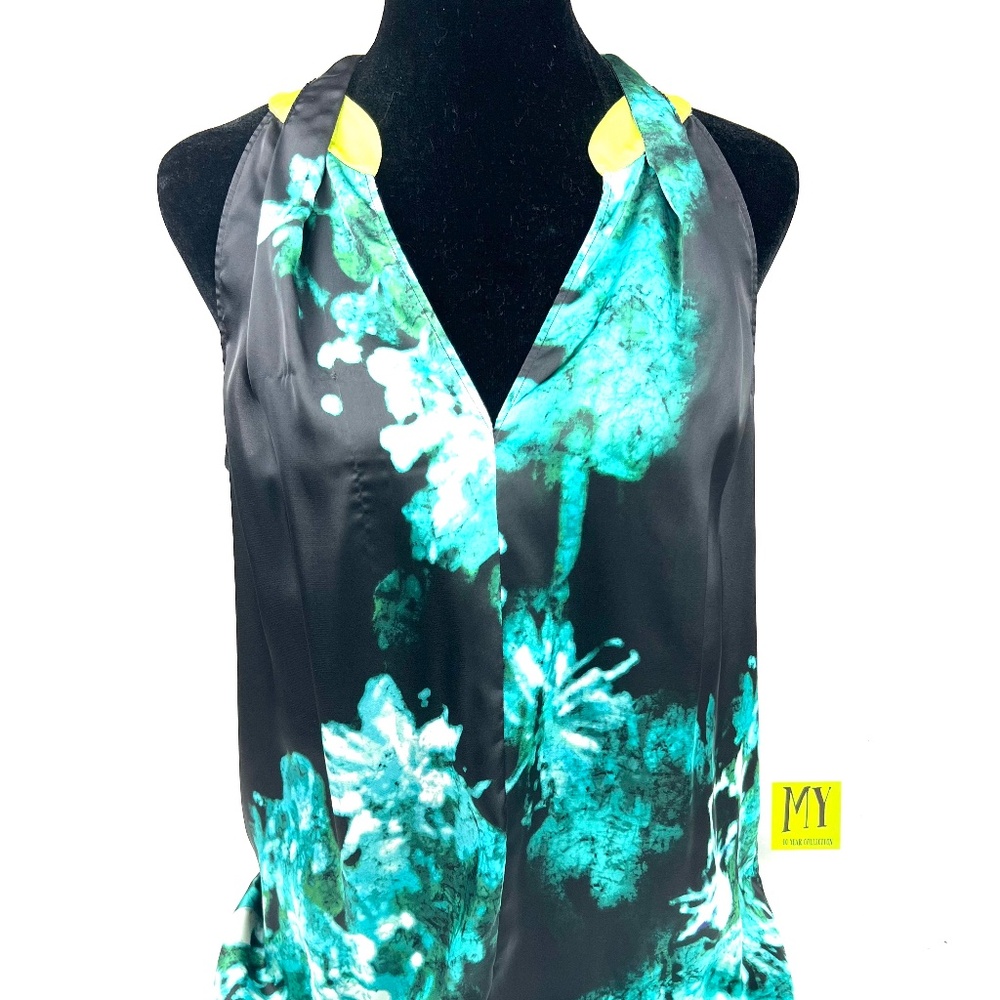 T Tahari Sleeveless  Top Black Blue Floral Print